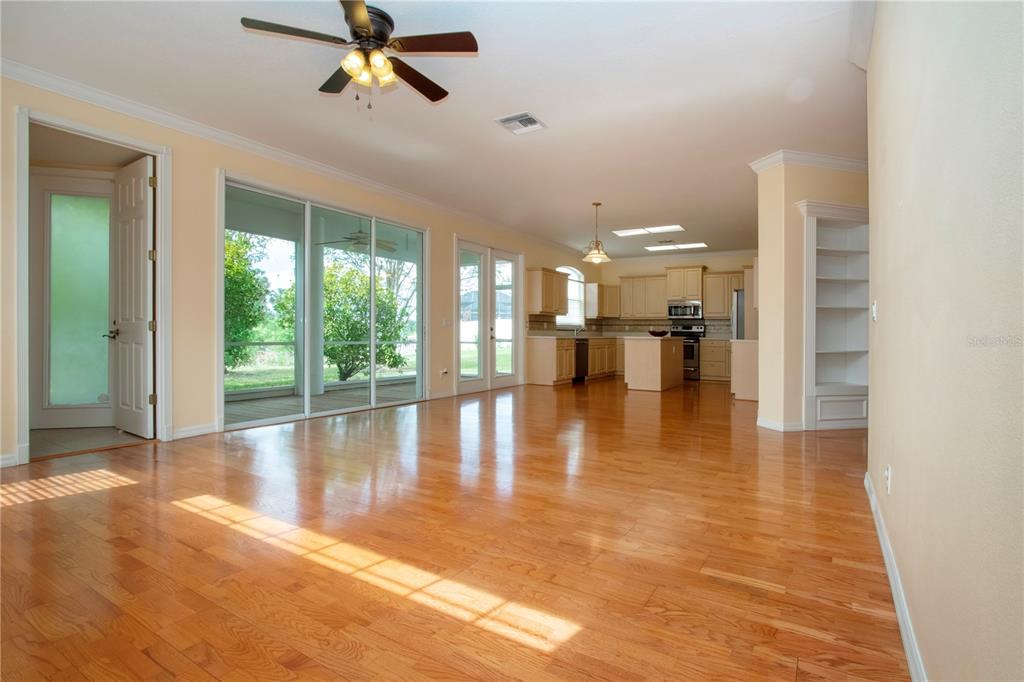 Ellenton, Florida, 34222, United States, 4 Bedrooms Bedrooms, ,3 BathroomsBathrooms,Residential,For Sale,1988008