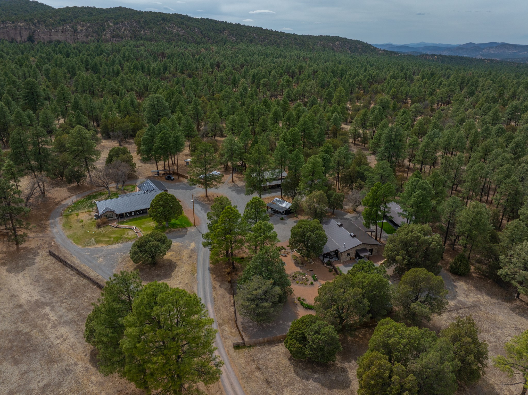 101 And 102 Meadow Lane - Sky Fire Ranch 