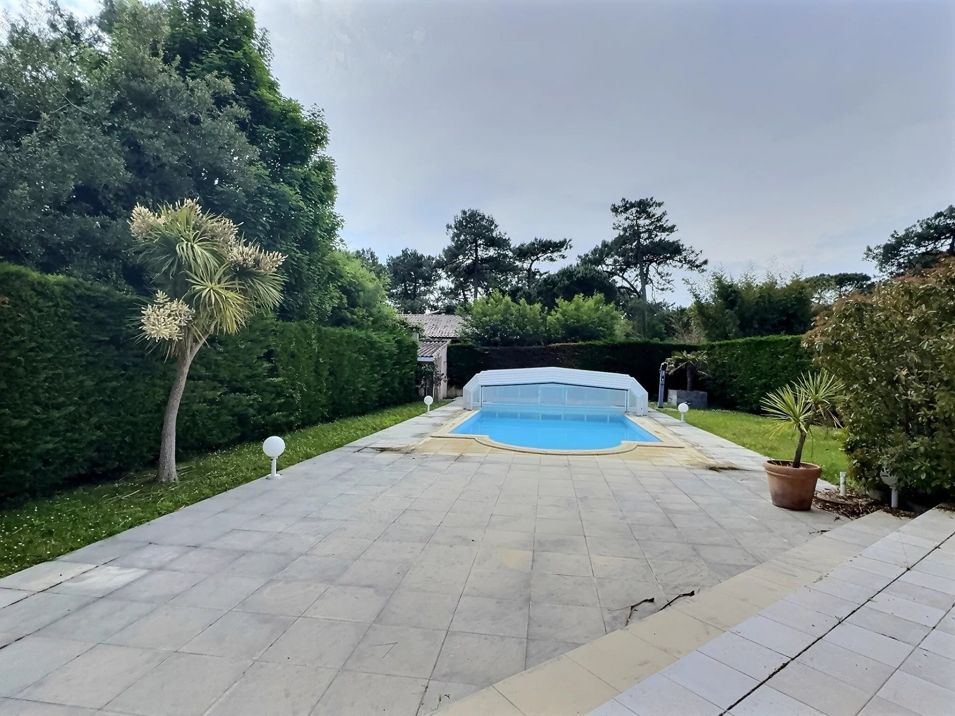 Lège-Cap-Ferret, New Aquitaine, 33950, FR, 5 Bedrooms Bedrooms, ,3 BathroomsBathrooms,Residential,For Sale,1817598