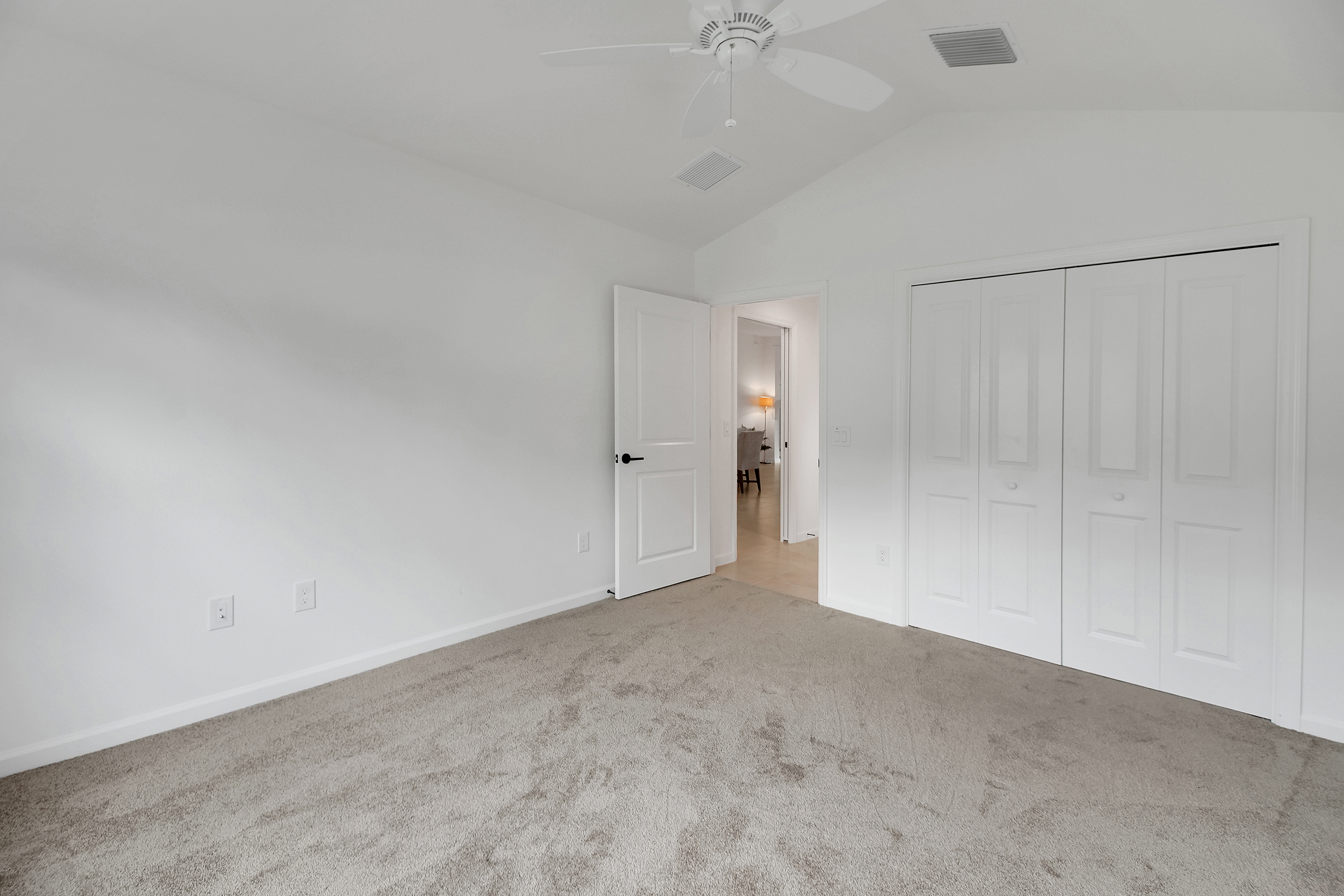 The Villages, Florida, 34762, United States, 3 Bedrooms Bedrooms, ,3 BathroomsBathrooms,Residential,For Sale,1888695
