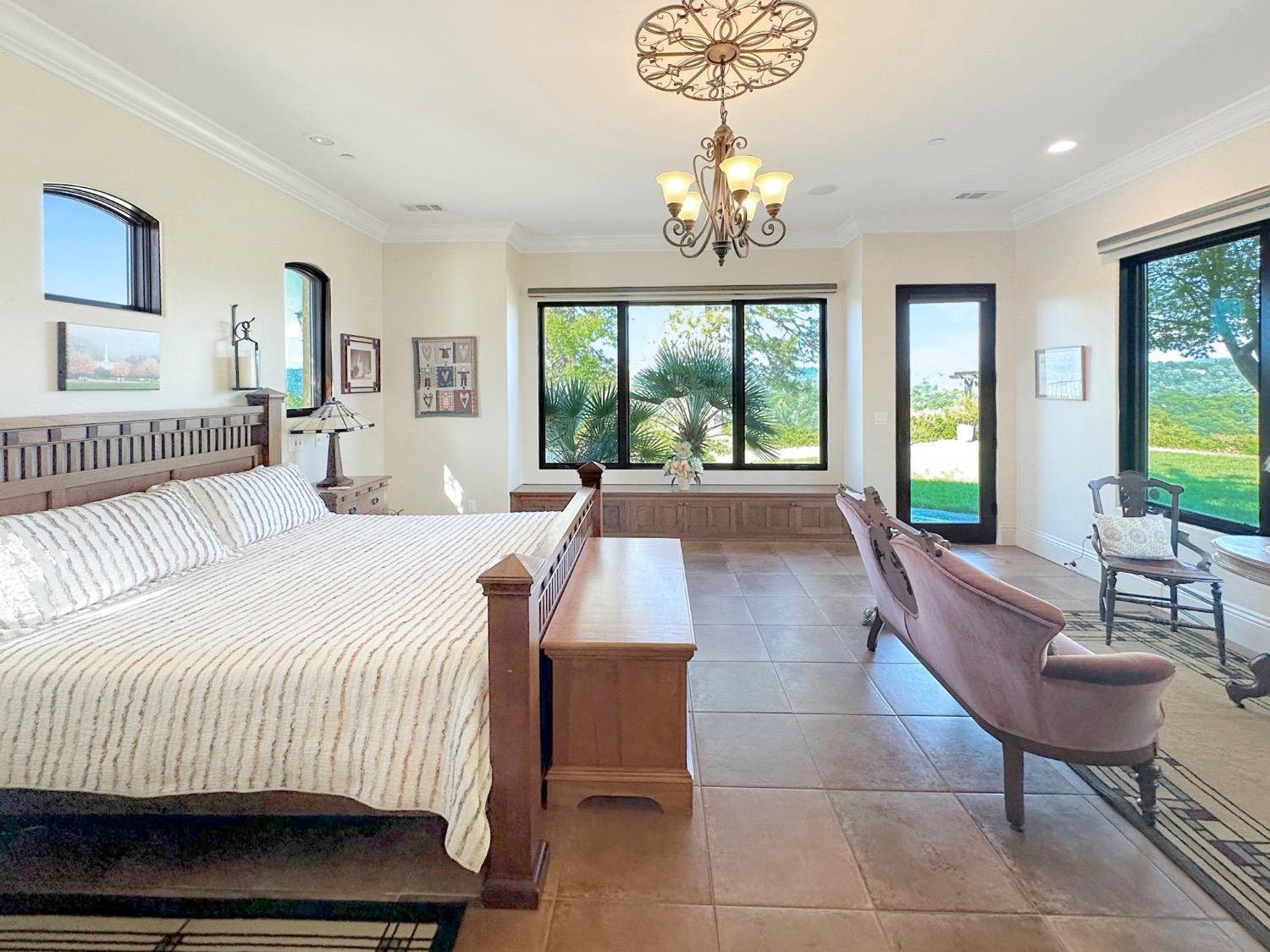 Grass Valley, California, 95949, United States, 4 Bedrooms Bedrooms, ,5 BathroomsBathrooms,Residential,For Sale,1974160