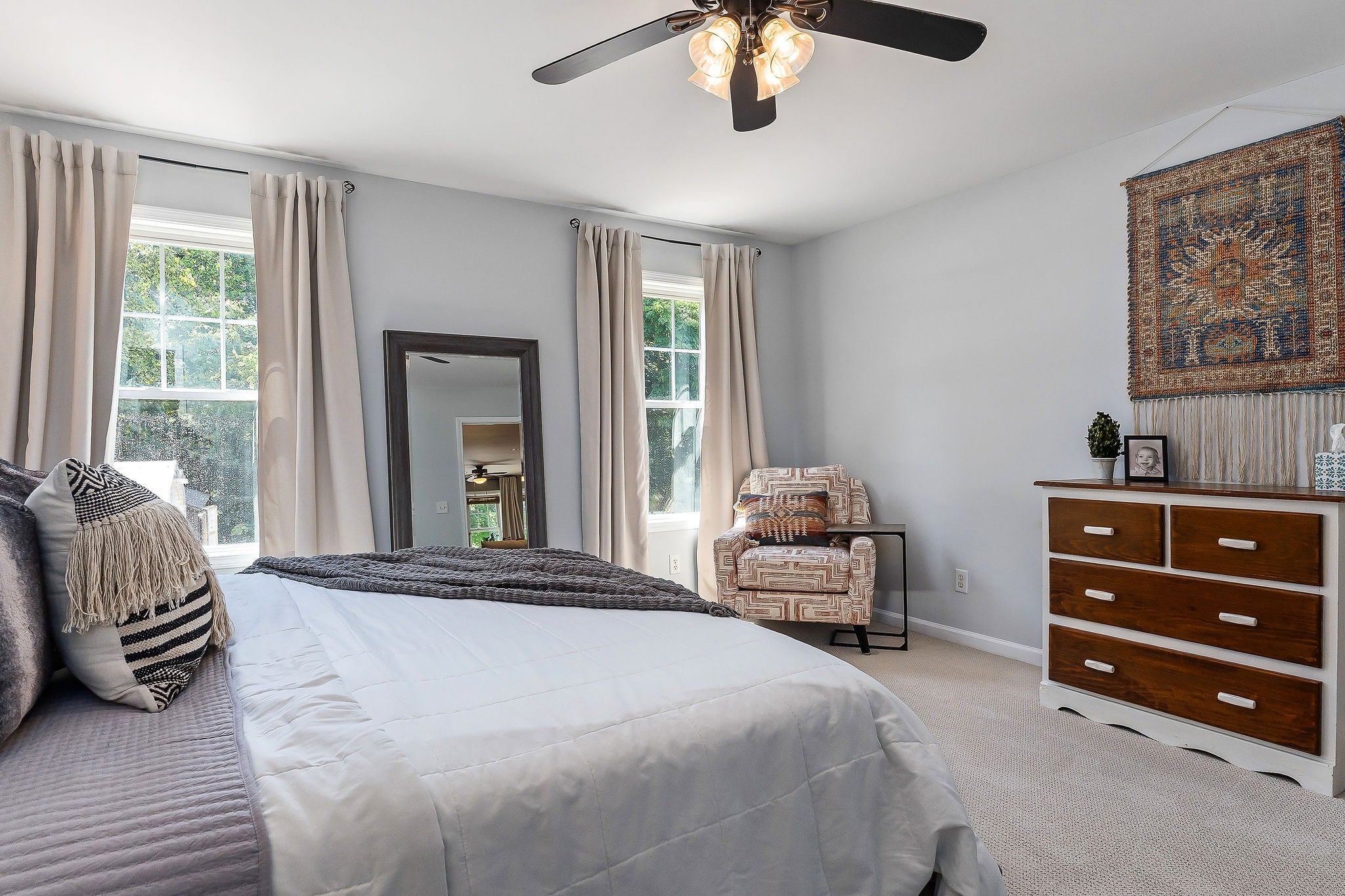 Smithville, Tennessee, 37166, United States, 1 Bedroom Bedrooms, ,4 BathroomsBathrooms,Residential,For Sale,2006606