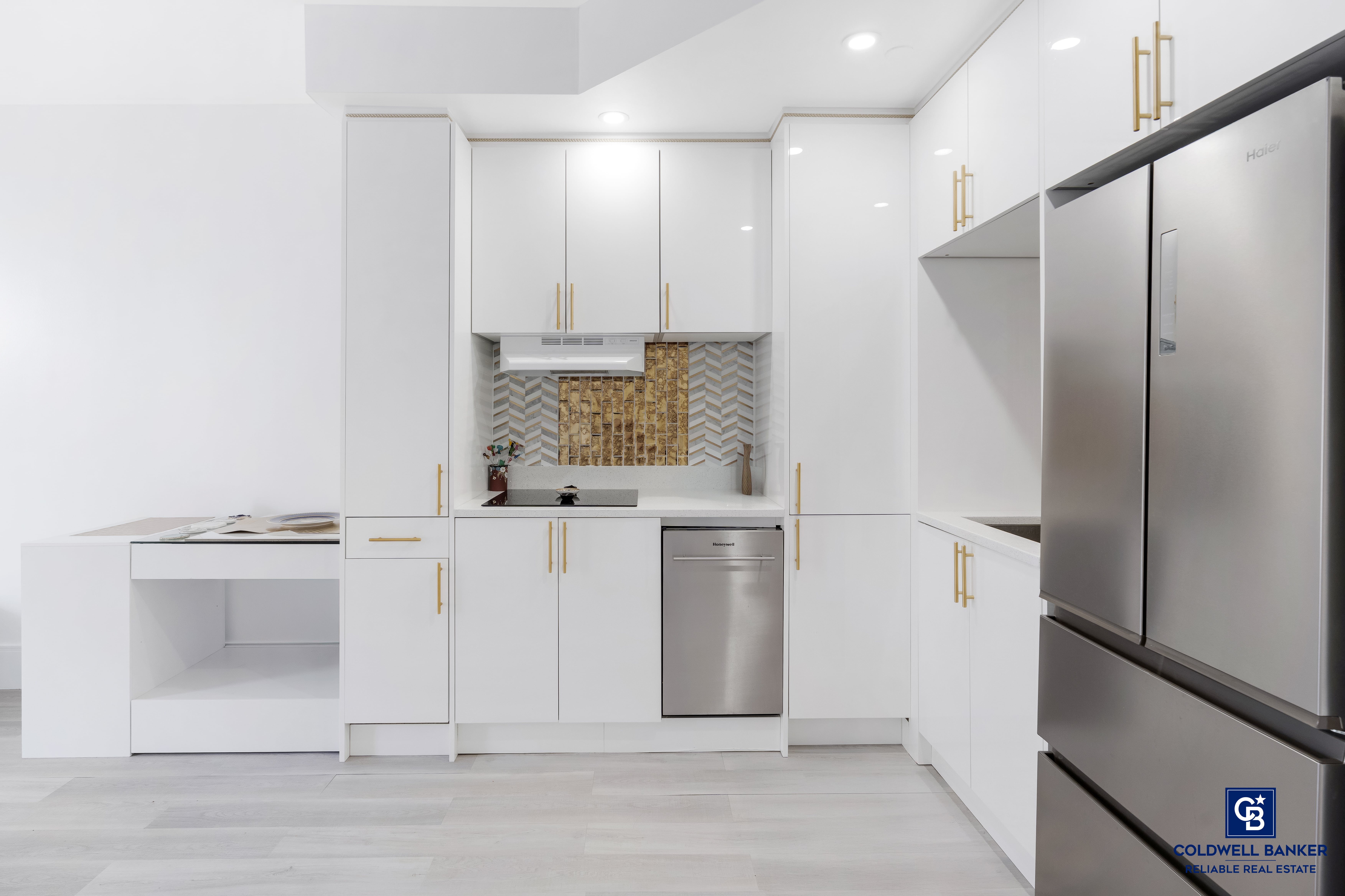 Brooklyn, New York, 11235, United States, 1 Bedroom Bedrooms, ,1 BathroomBathrooms,Residential,For Sale,1818235