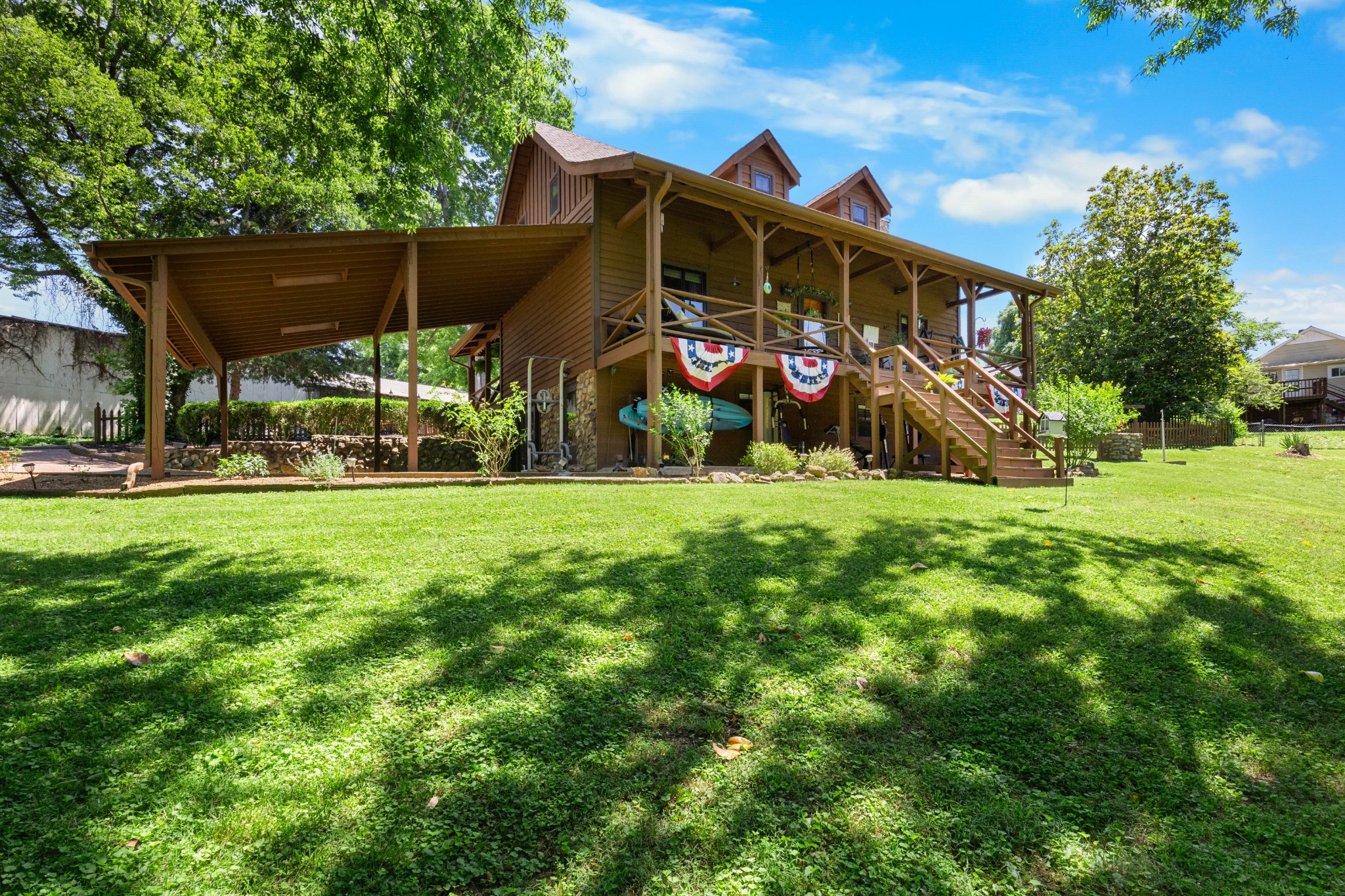 Dover, Tennessee, 37058, United States, 4 Bedrooms Bedrooms, ,3 BathroomsBathrooms,Residential,For Sale,1915564