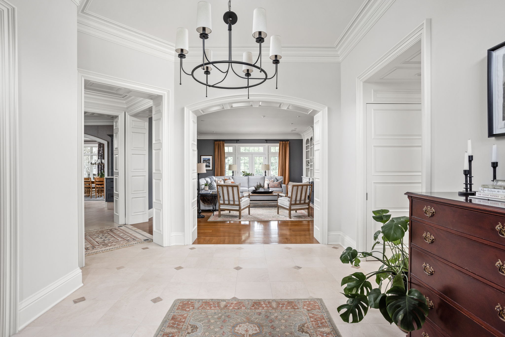  Signature Estate Set on More than 2 Acres in Desirable Zionsville Neighborhood - 物件實景