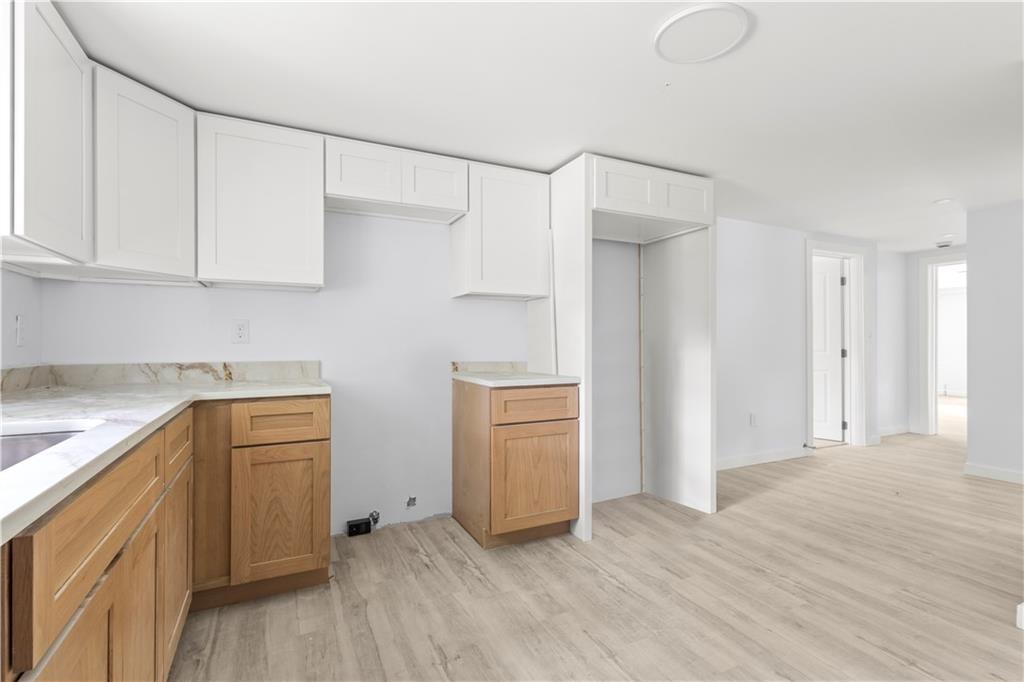 Cranston, Rhode Island, 02921, United States, 6 Bedrooms Bedrooms, ,2 BathroomsBathrooms,Residential,For Sale,2005214