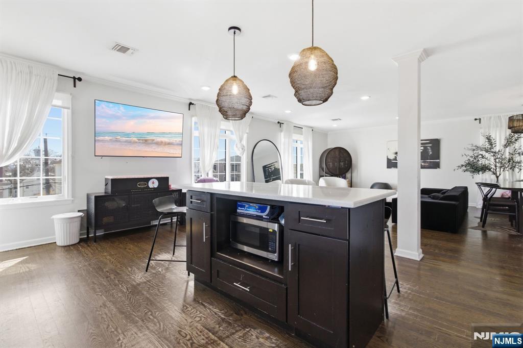 Kearny, New Jersey, 07032, United States, 6 Bedrooms Bedrooms, ,5 BathroomsBathrooms,Residential,For Sale,2032310