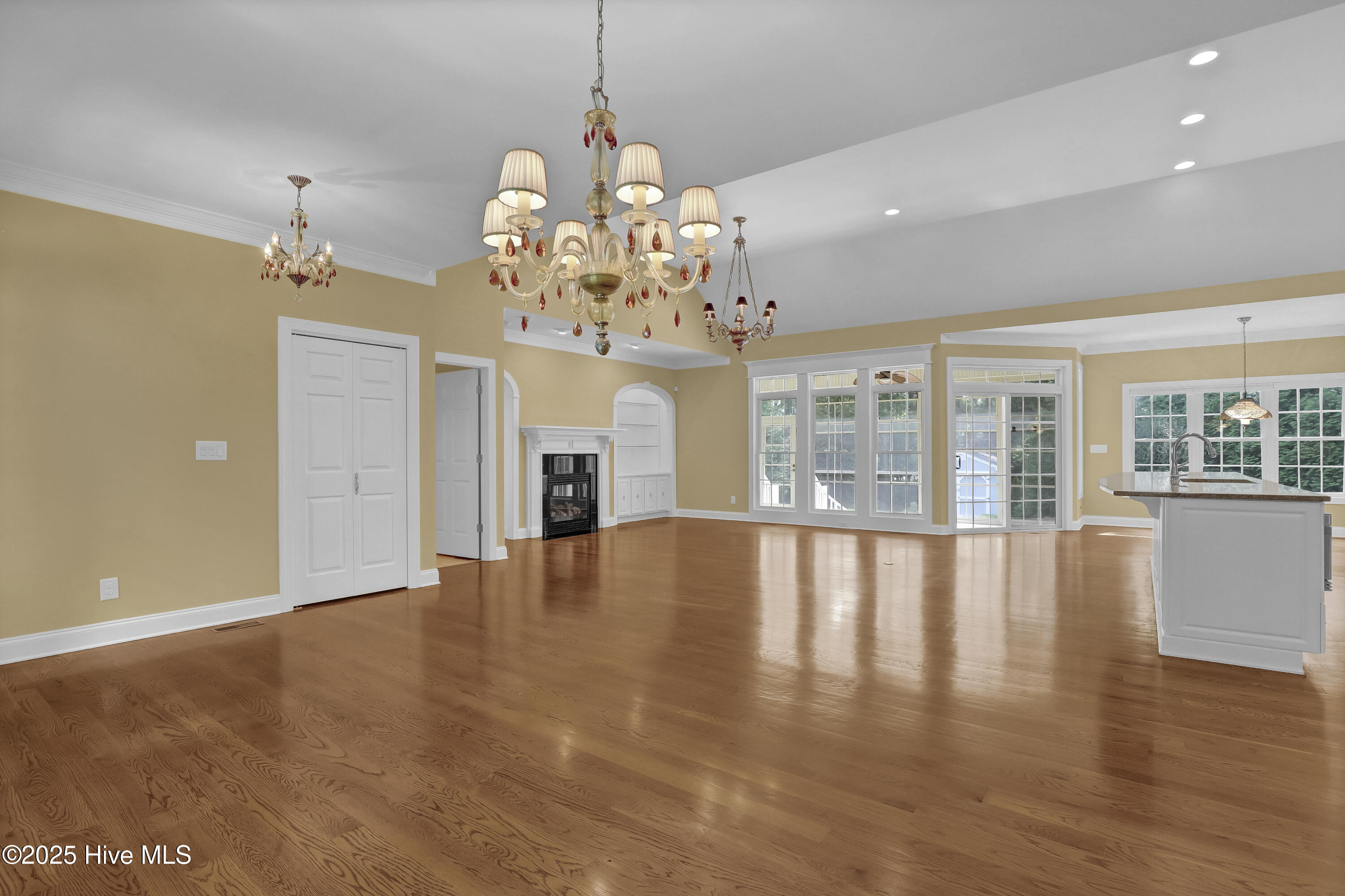 Hampstead, North Carolina, 28443, United States, 3 Bedrooms Bedrooms, ,4 BathroomsBathrooms,Residential,For Sale,1847066