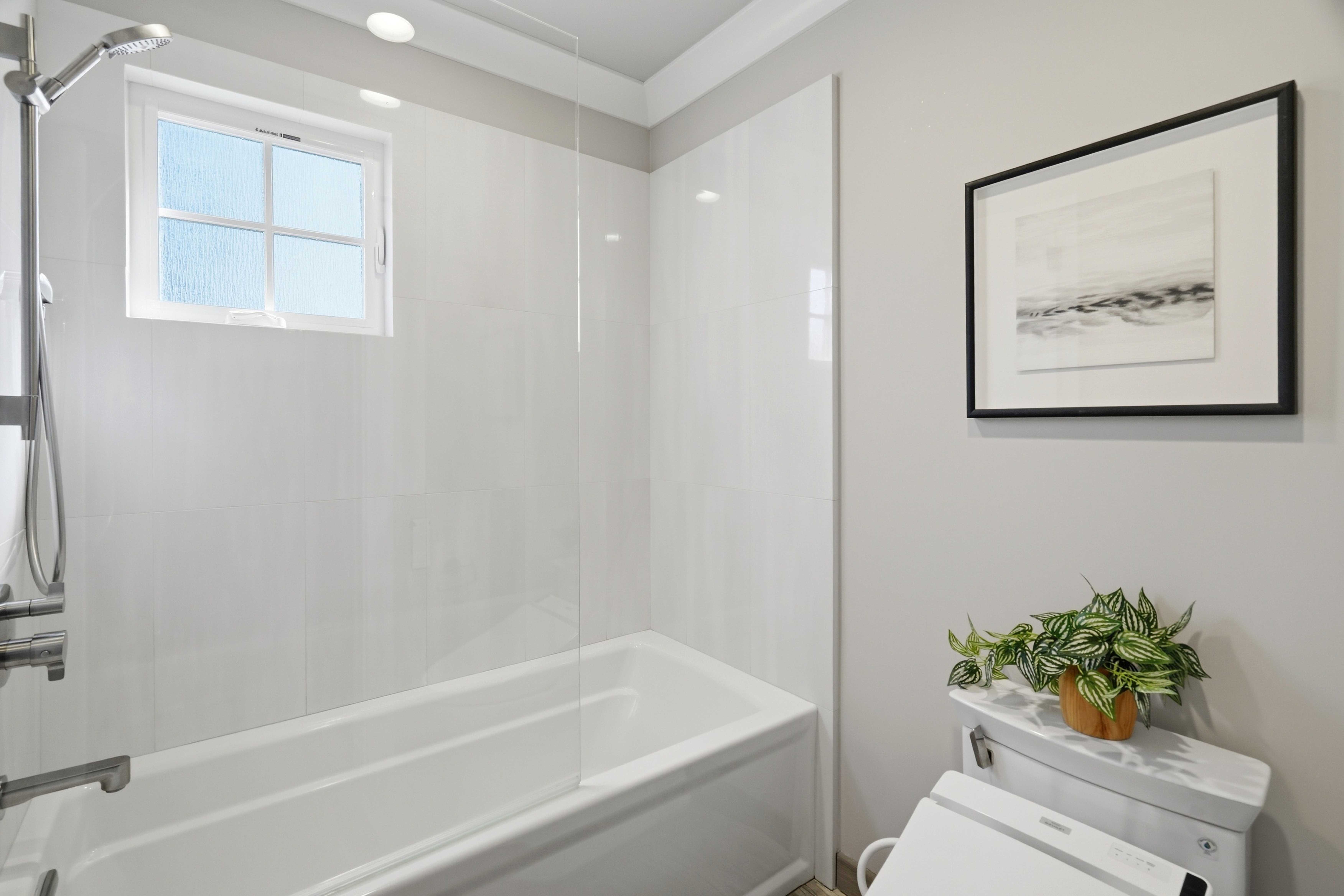  Turnkey Luxury and Premier Location in Beverly Terrace - 物件實景