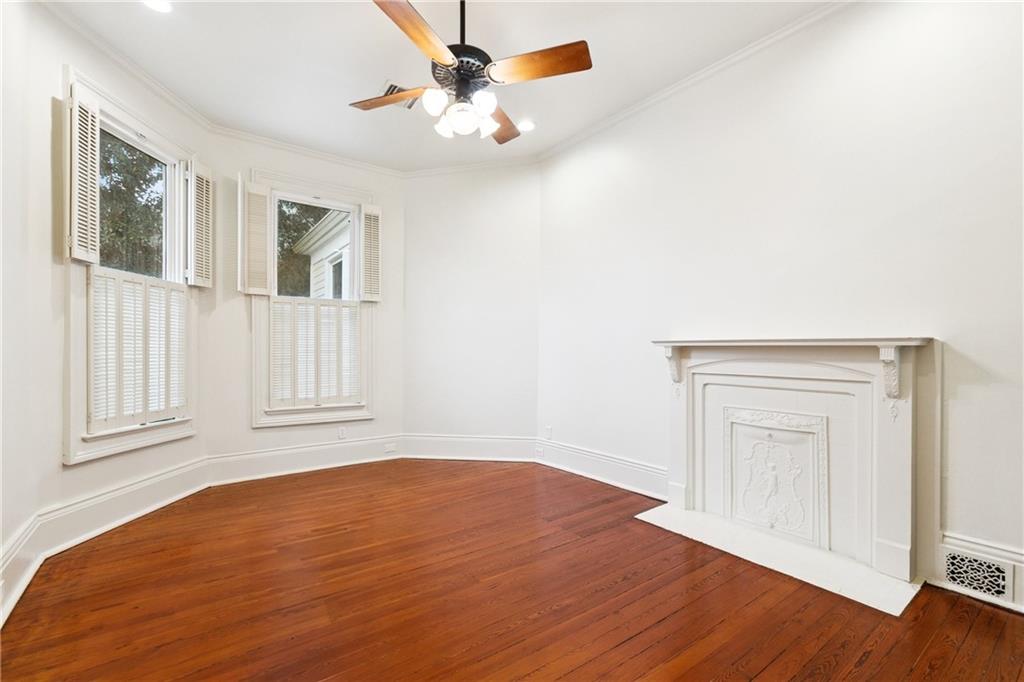 New Orleans, Louisiana, 70115, United States, 3 Bedrooms Bedrooms, ,5 BathroomsBathrooms,Residential,For Sale,2001784