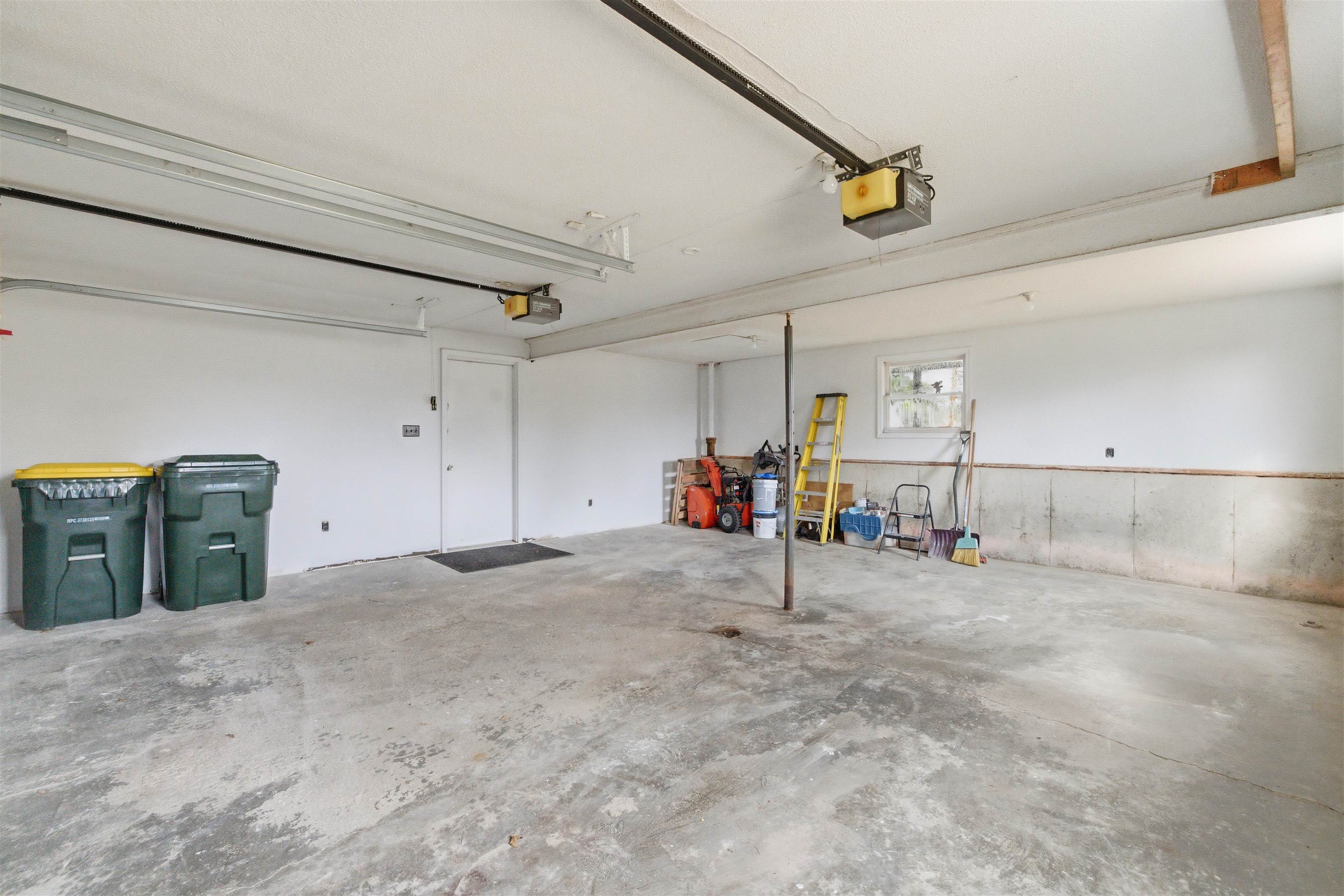 Laconia, New Hampshire, 03246, United States, 3 Bedrooms Bedrooms, ,Residential,For Sale,1991727