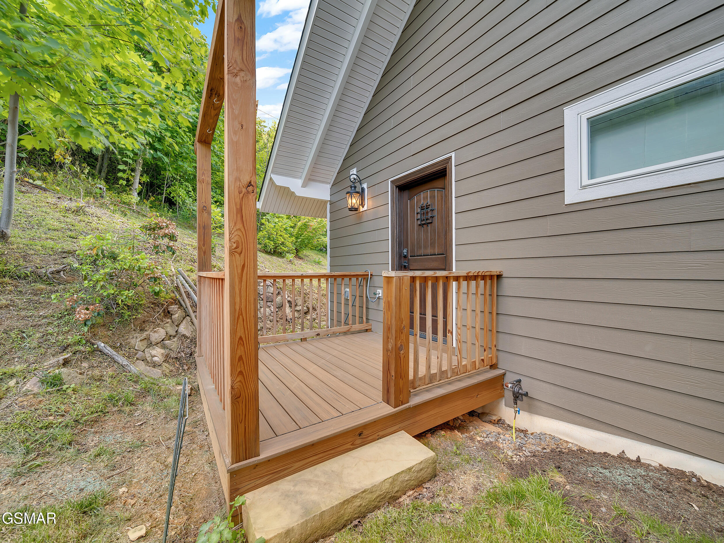 Gatlinburg, Tennessee, 37738, United States, 3 Bedrooms Bedrooms, ,4 BathroomsBathrooms,Residential,For Sale,1828723