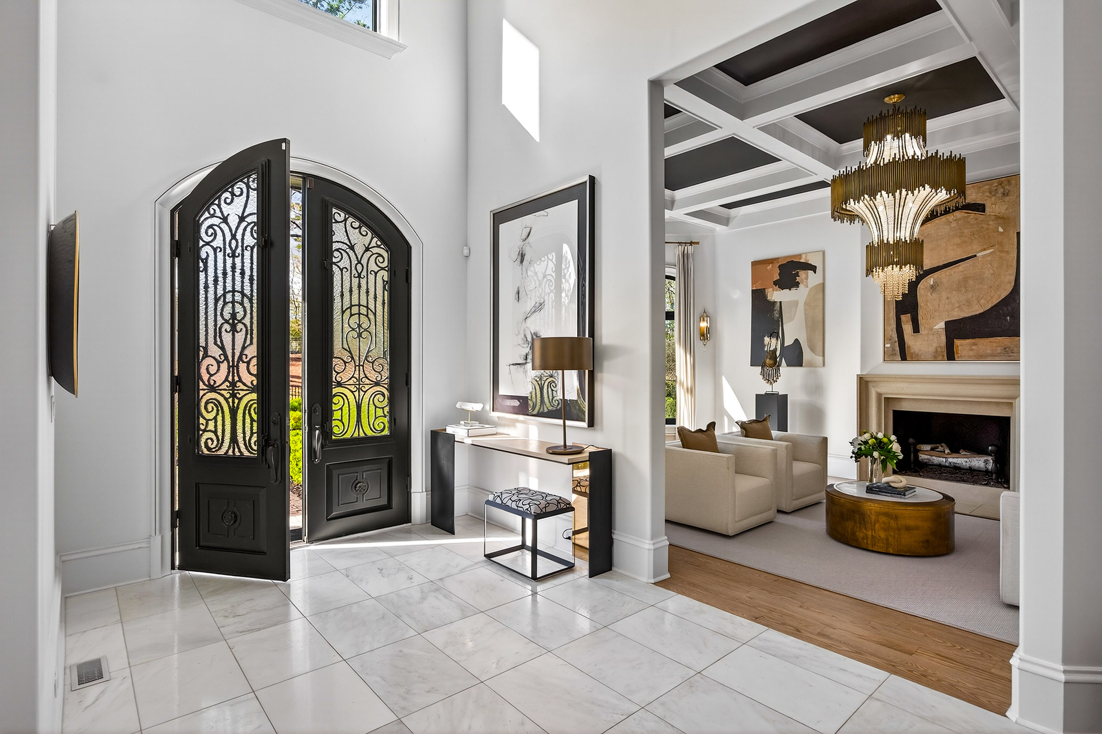  Exceptional Gated Estate with Resort-caliber Grounds - 物件實景