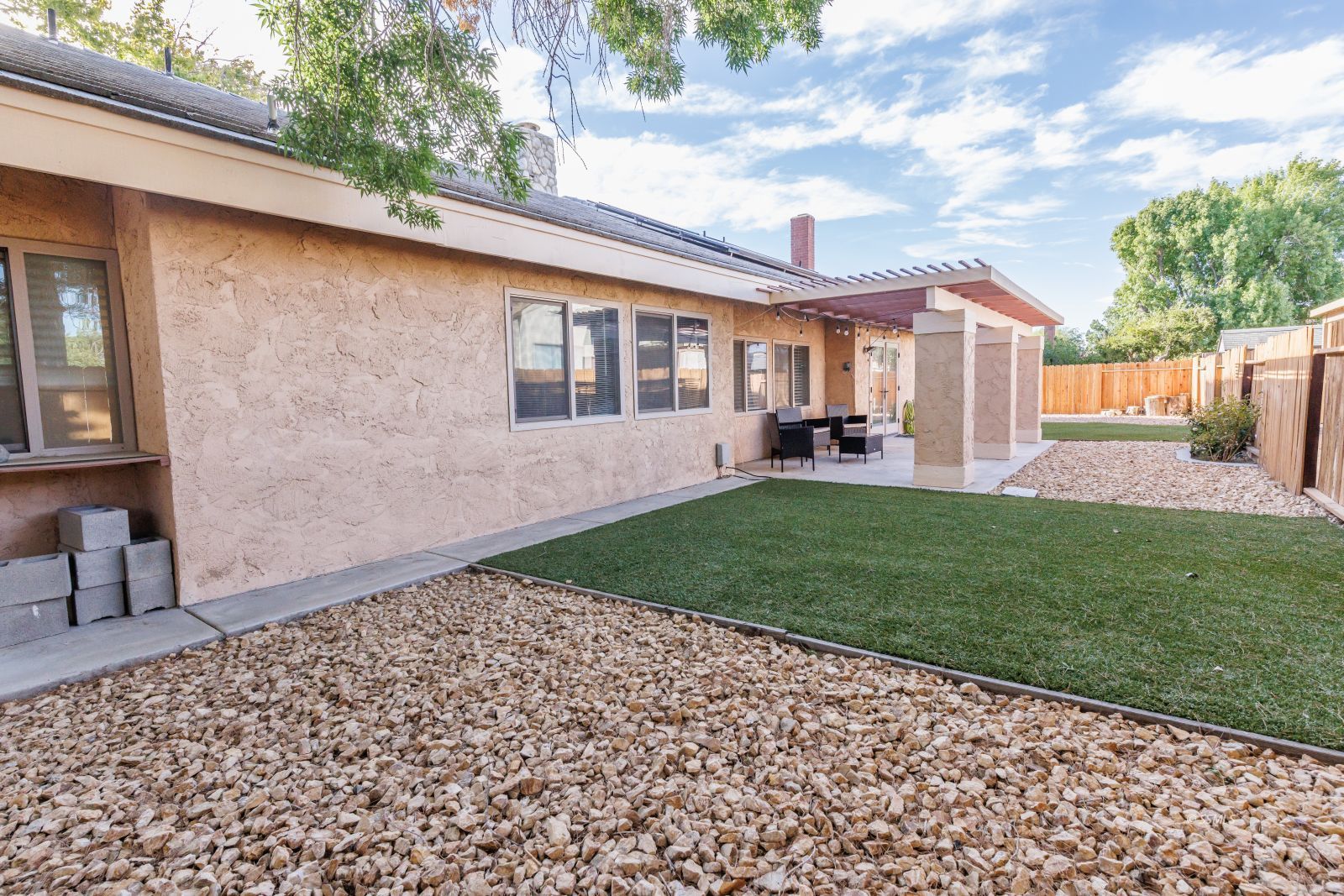 Ridgecrest, California, 93555, United States, 4 Bedrooms Bedrooms, ,3 BathroomsBathrooms,Residential,For Sale,1912187