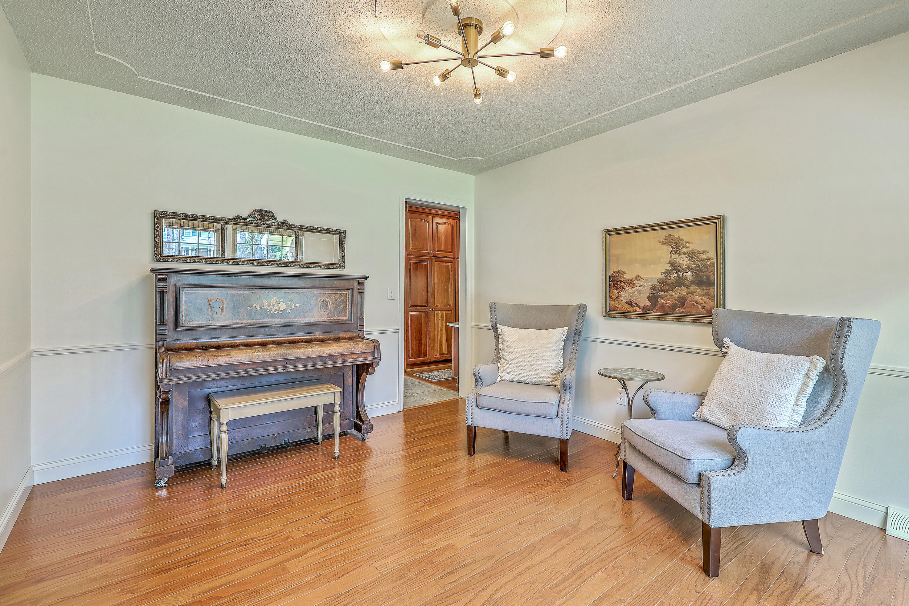 Summerville, South Carolina, 29485, United States, 4 Bedrooms Bedrooms, ,3 BathroomsBathrooms,Residential,For Sale,1922854