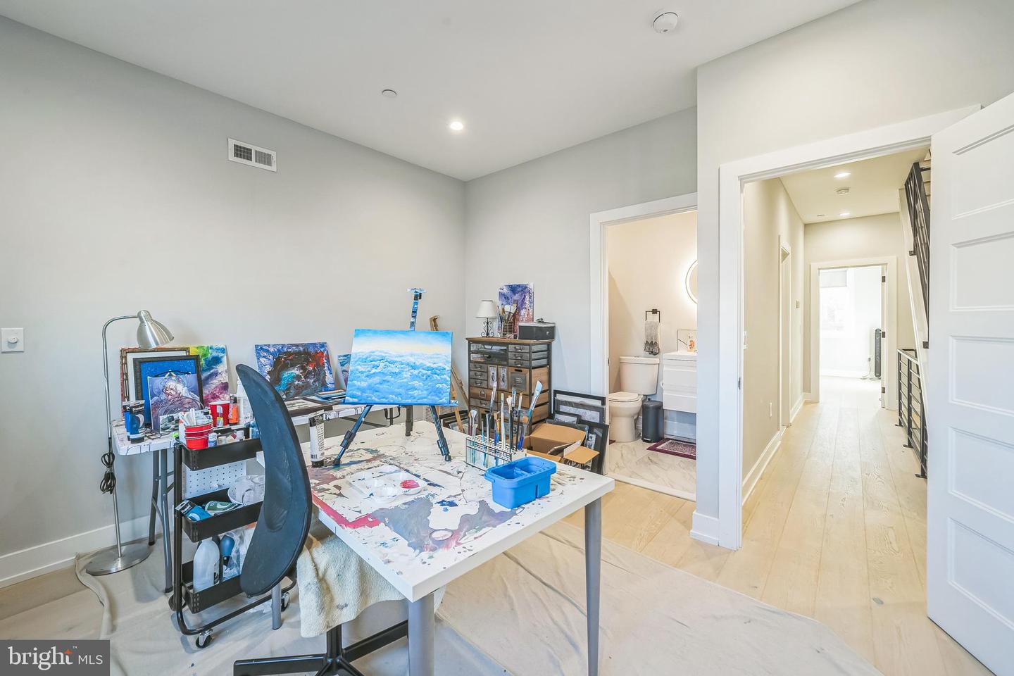 Philadelphia, Pennsylvania, 19146, United States, 4 Bedrooms Bedrooms, ,5 BathroomsBathrooms,Residential,For Sale,1751274