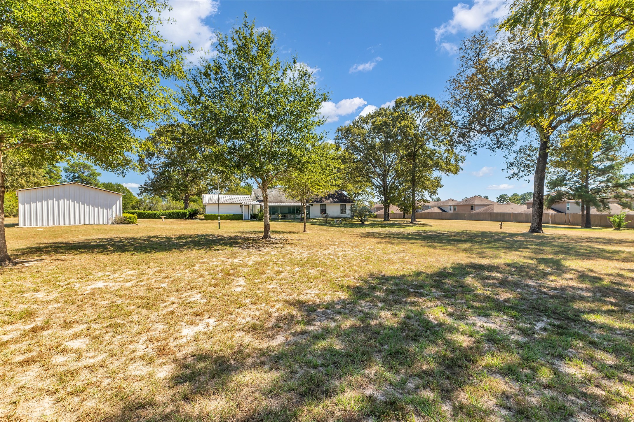 Willis, Texas, 77378, United States, 3 Bedrooms Bedrooms, ,2 BathroomsBathrooms,Residential,For Sale,2001772