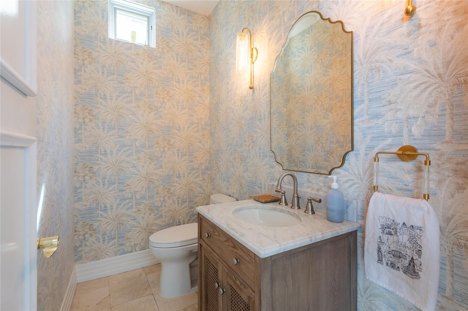 St. Petersburg, Florida, 33711, United States, 4 Bedrooms Bedrooms, ,4 BathroomsBathrooms,Residential,For Sale,1900665