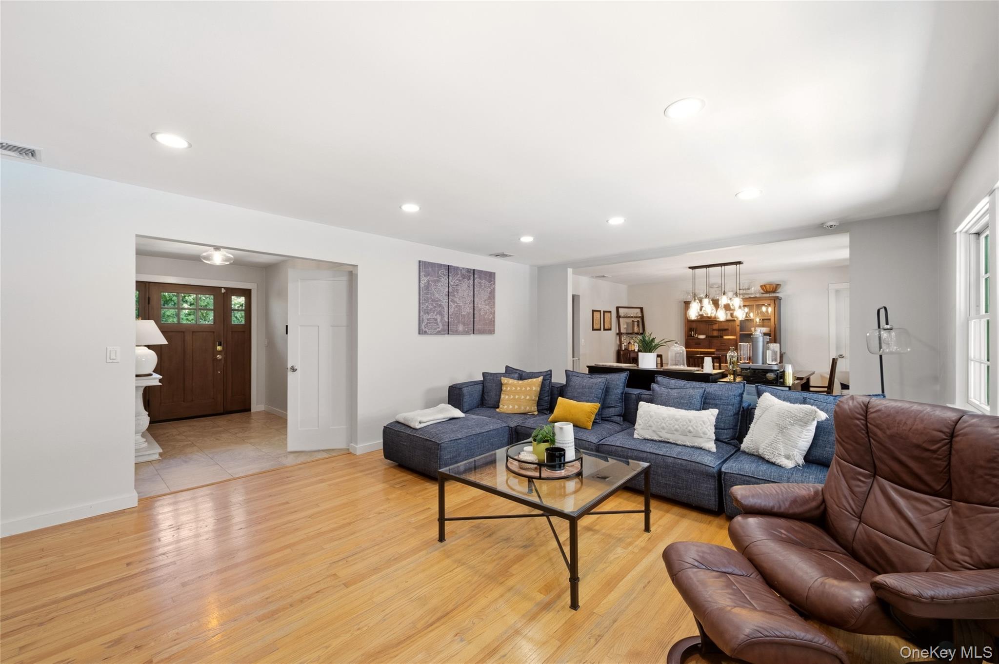  30 Cove Road, Huntington, NY, 11743 - 物件實景