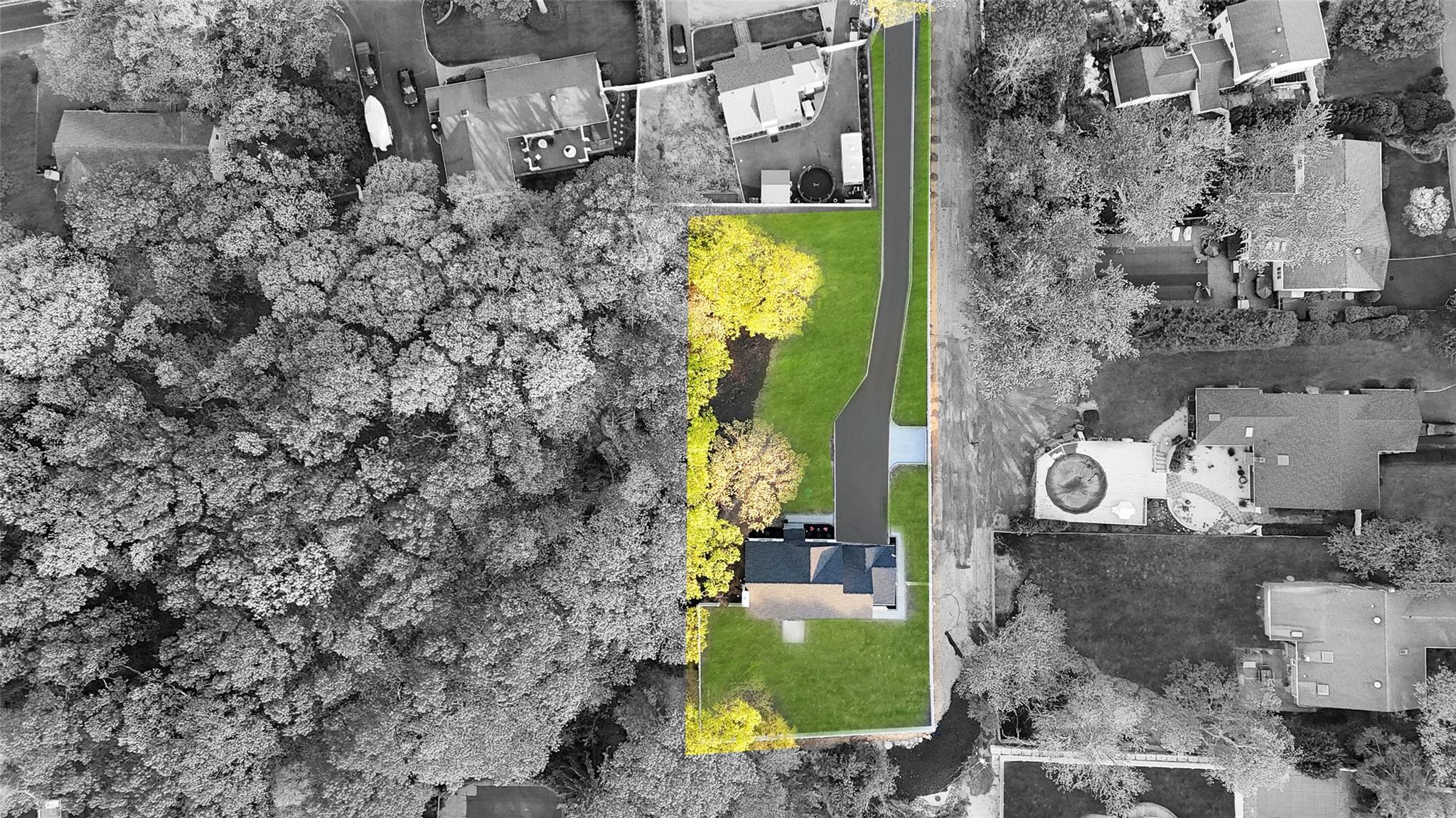 Smithtown, New York, 11787, United States, 4 Bedrooms Bedrooms, ,3 BathroomsBathrooms,Residential,For Sale,1796474