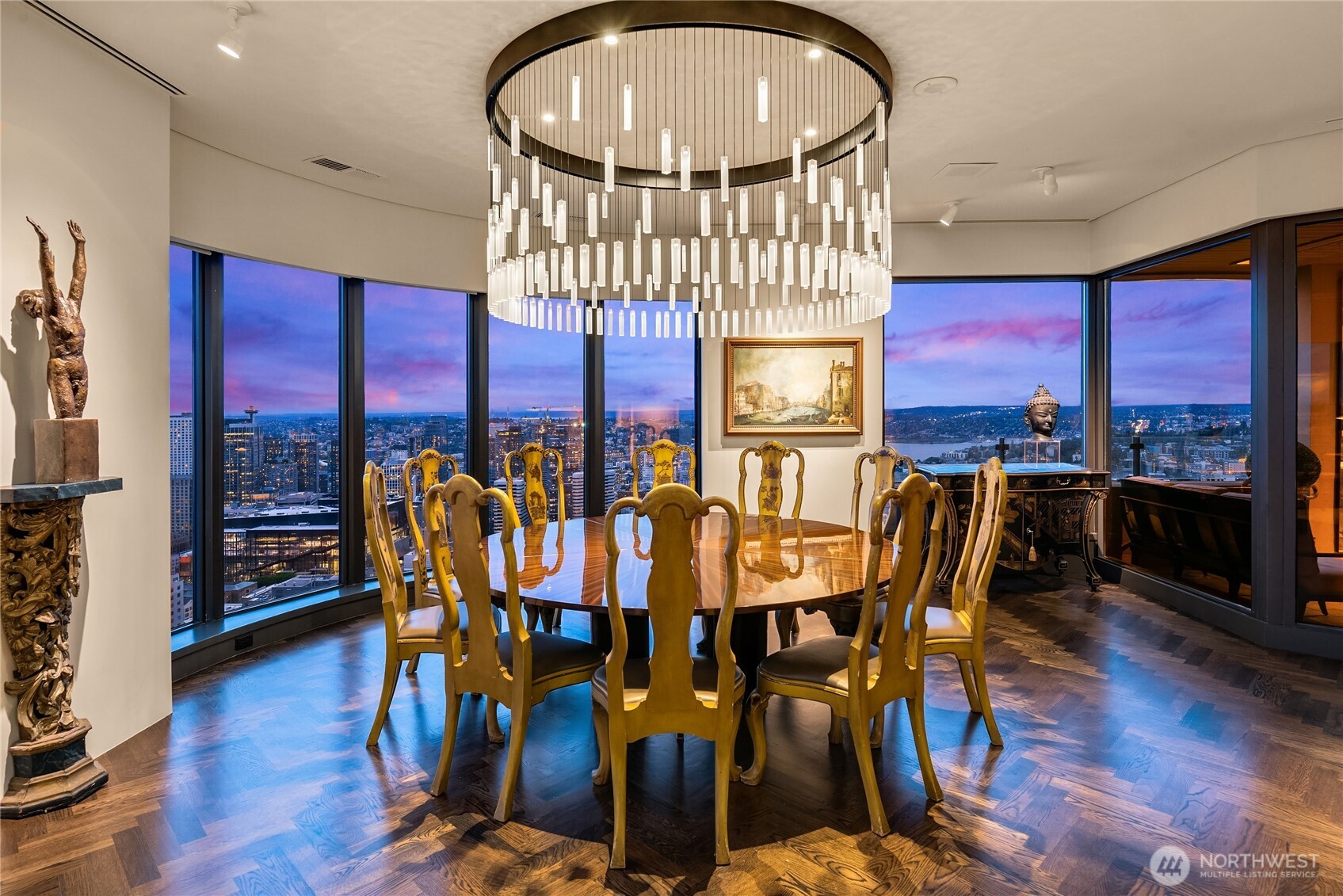 Seattle, Washington, 98104, United States, 4 Bedrooms Bedrooms, ,6 BathroomsBathrooms,Residential,For Sale,1738048