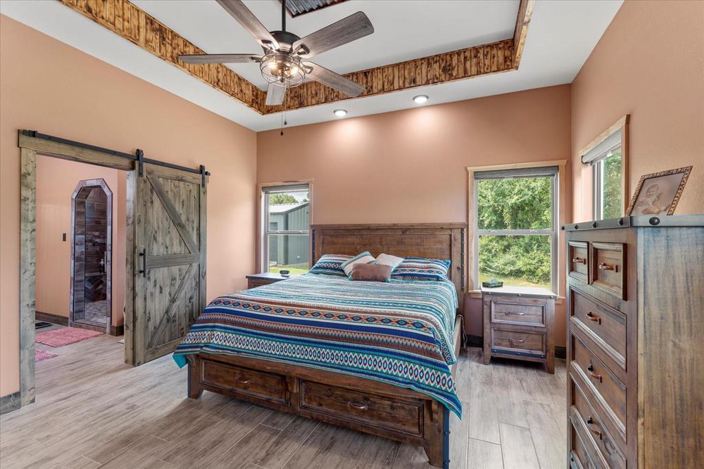 Rusk, Texas, 75785, United States, 1 Bedroom Bedrooms, ,3 BathroomsBathrooms,Residential,For Sale,1918158