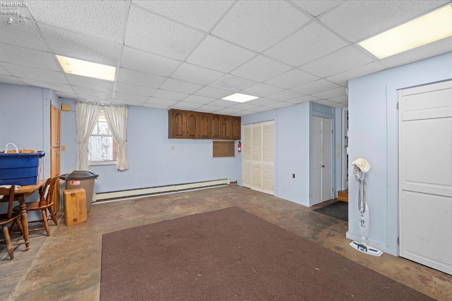 Port Clinton, Ohio, 43452, United States, 3 Bedrooms Bedrooms, ,3 BathroomsBathrooms,Residential,For Sale,1983148