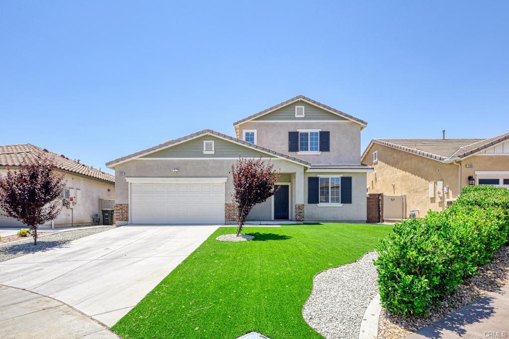 Lake Elsinore, California, 92530, United States, 4 Bedrooms Bedrooms, ,3 BathroomsBathrooms,Residential,For Sale,1942705