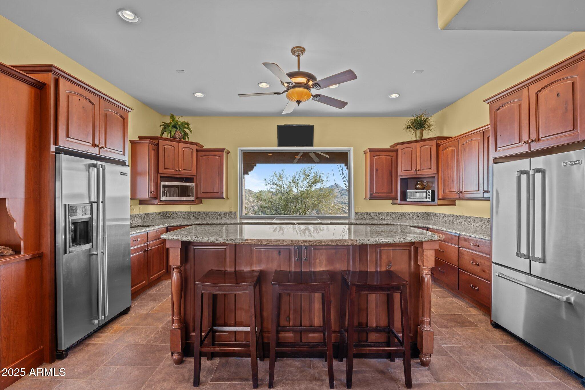 Wickenburg, Arizona, 85390, United States, 5 Bedrooms Bedrooms, ,6 BathroomsBathrooms,Residential,For Sale,1983744