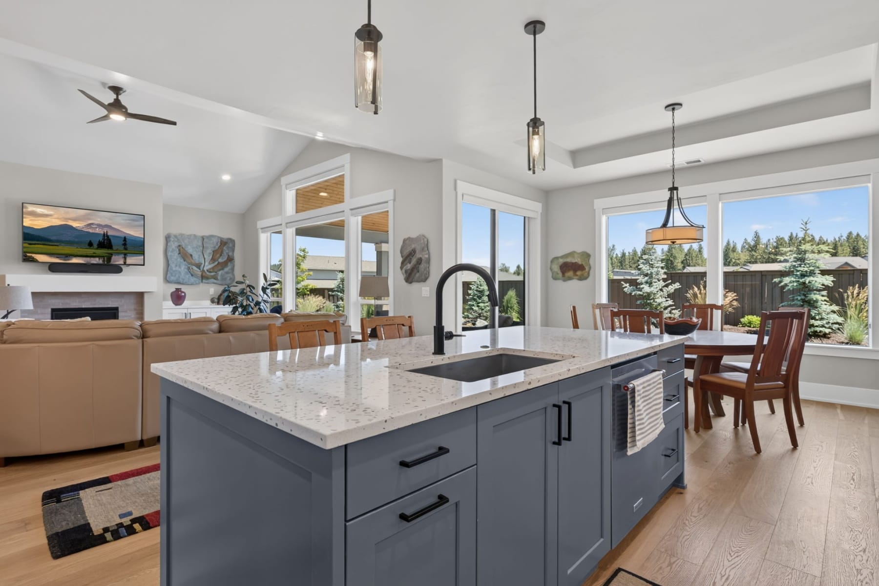  2258 NW Brickyard Street Bend, OR 97703 - 物件實景