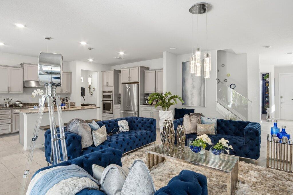 Hollywood, Florida, 33021, United States, 5 Bedrooms Bedrooms, ,3 BathroomsBathrooms,Residential,For Sale,1990187