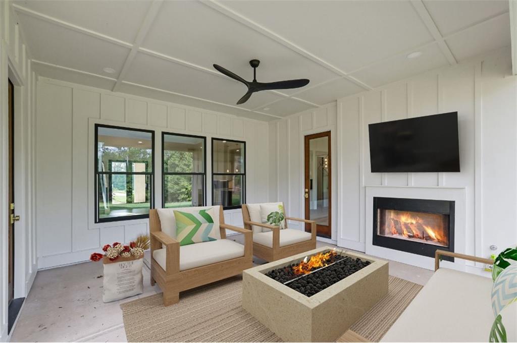 Canton, Georgia, 30114, United States, 5 Bedrooms Bedrooms, ,4 BathroomsBathrooms,Residential,For Sale,1974938