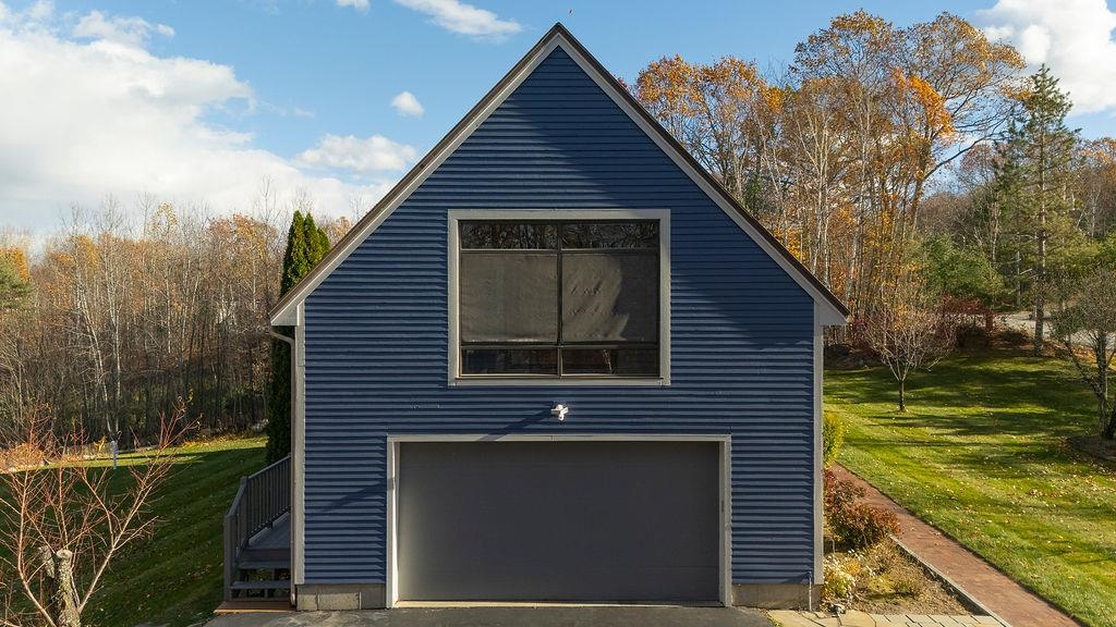 Bow, New Hampshire, 03304, United States, 4 Bedrooms Bedrooms, ,6 BathroomsBathrooms,Residential,For Sale,1989692