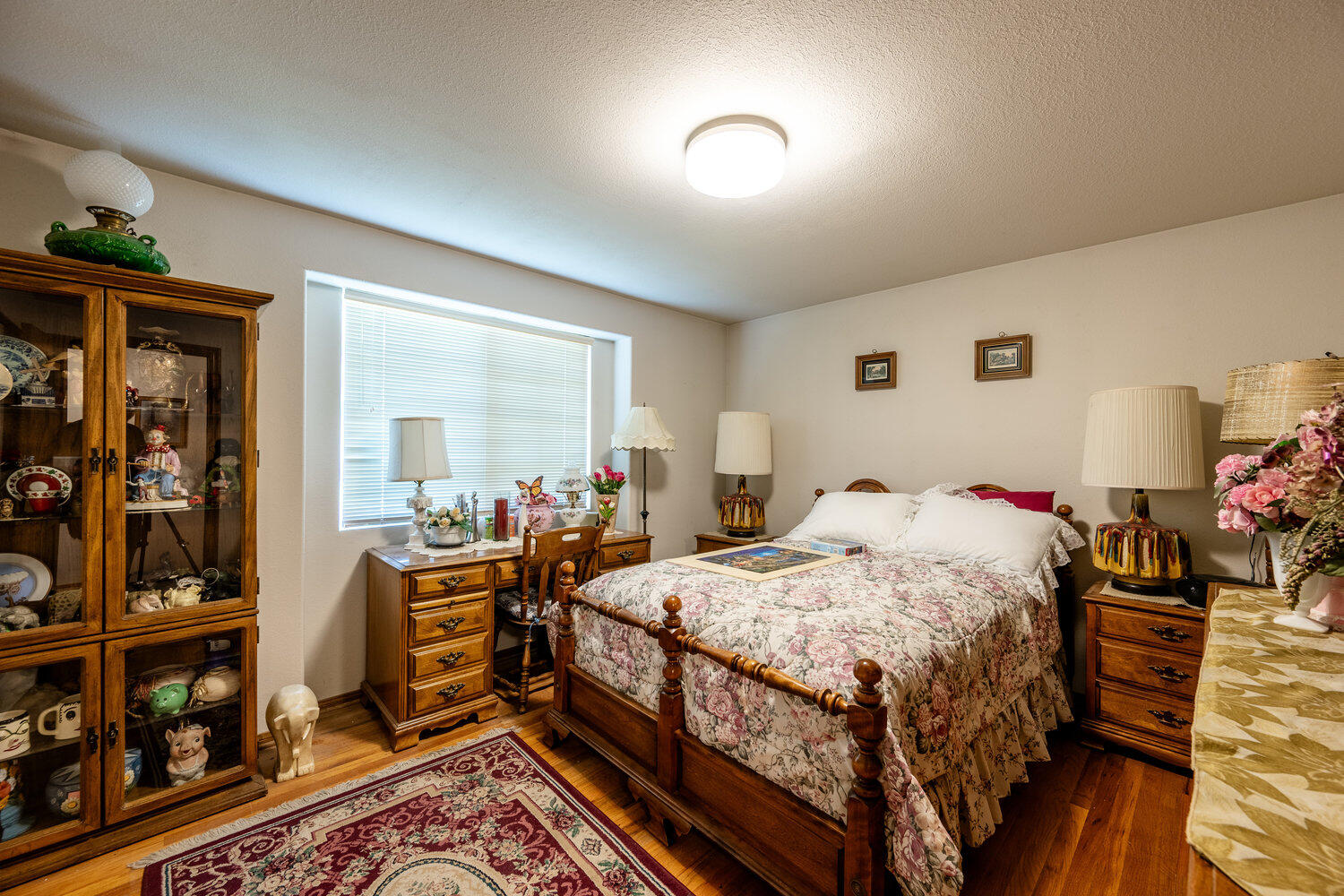 Sheridan, Wyoming, 82801, United States, 3 Bedrooms Bedrooms, ,3 BathroomsBathrooms,Residential,For Sale,1939010