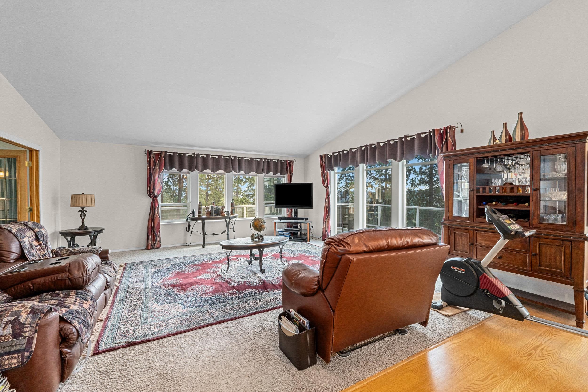 Addy, Washington, 99101, United States, 3 Bedrooms Bedrooms, ,3 BathroomsBathrooms,Residential,For Sale,1978880