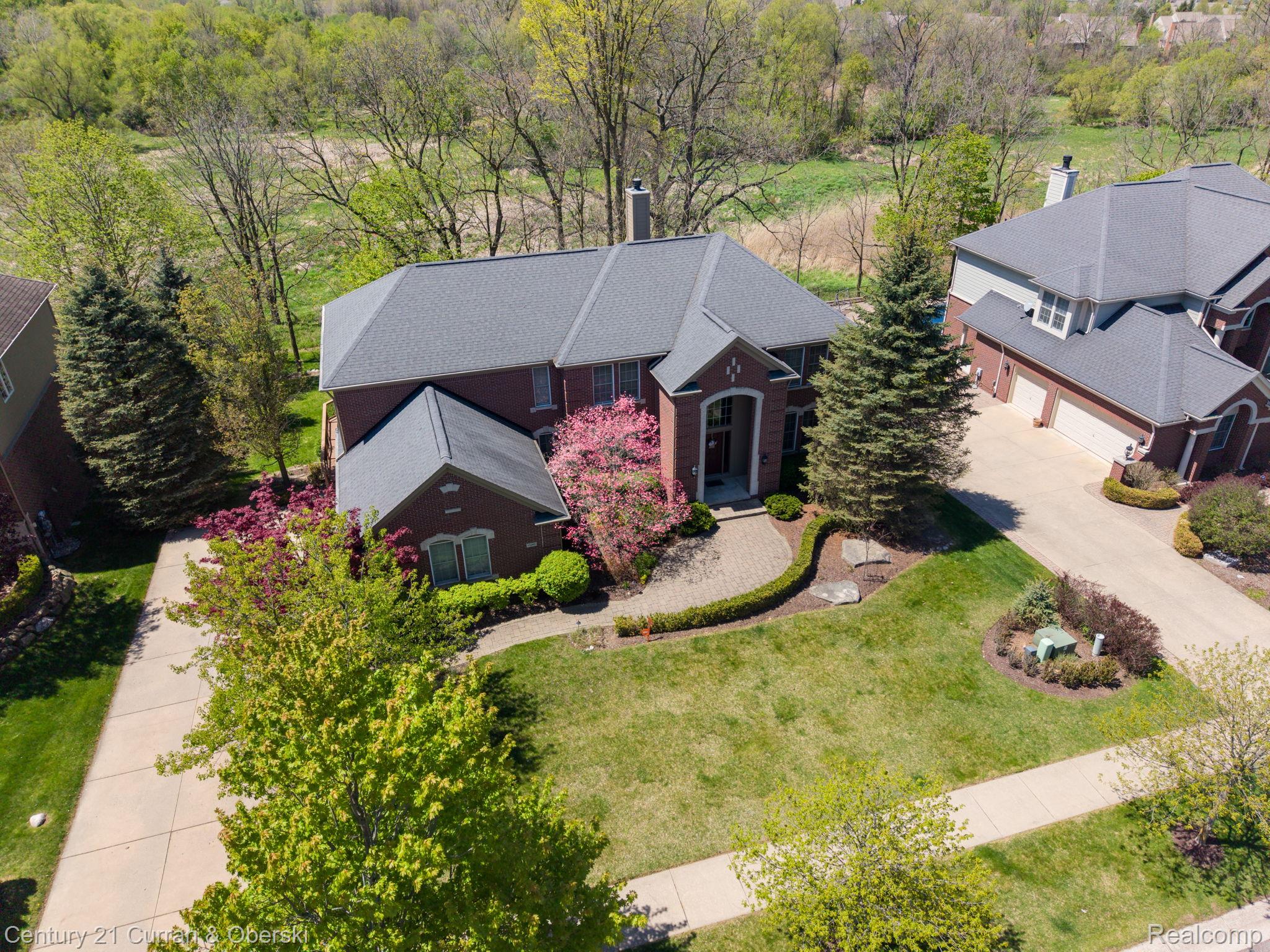 Northville, Michigan, 48168, United States, 5 Bedrooms Bedrooms, ,6 BathroomsBathrooms,Residential,For Sale,2048857