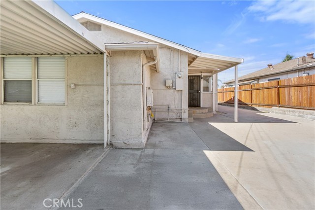 Azusa, California, 91702, United States, 2 Bedrooms Bedrooms, ,1 BathroomBathrooms,Residential,For Sale,1978077