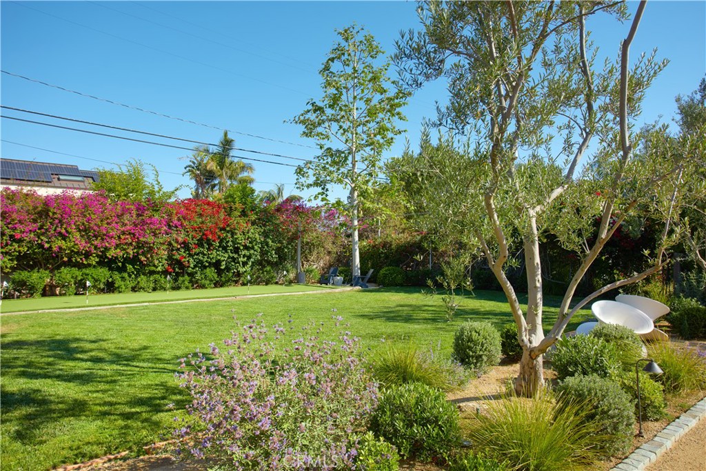 Newport Beach, California, 92660, United States, 4 Bedrooms Bedrooms, ,3 BathroomsBathrooms,Residential,For Sale,1927269