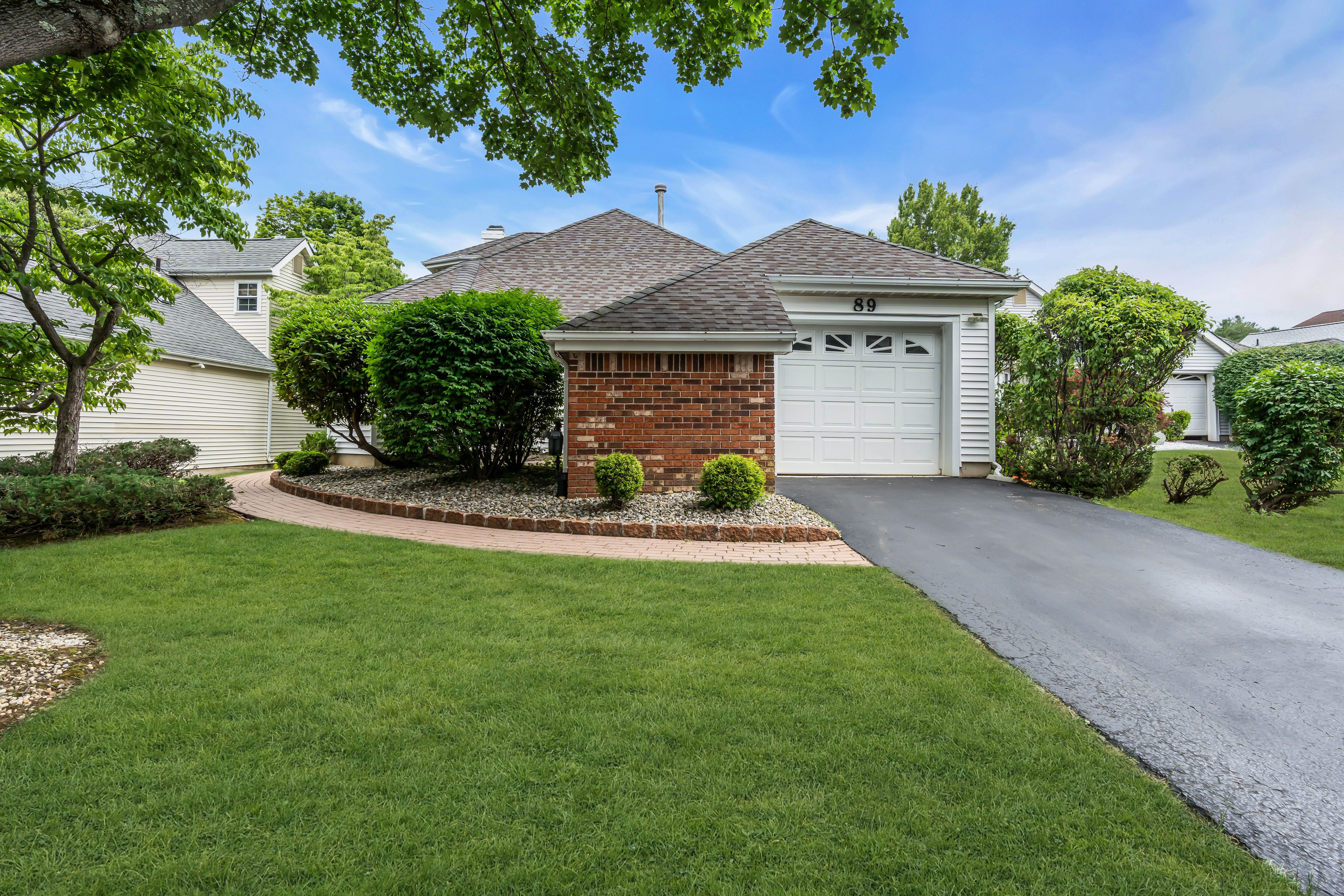  Renovated Detached Regency Model in the Prestigious Community of Raintree - 物件實景