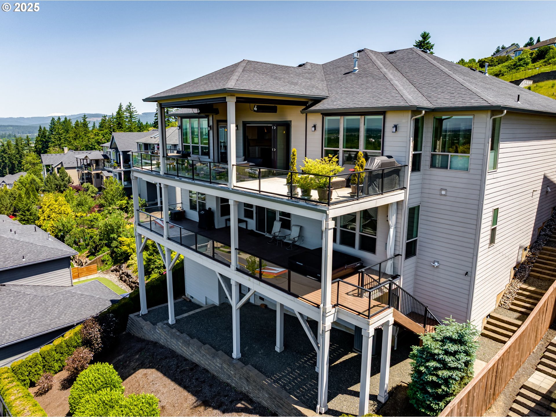Camas, Washington, 98607, United States, 4 Bedrooms Bedrooms, ,4 BathroomsBathrooms,Residential,For Sale,1837828