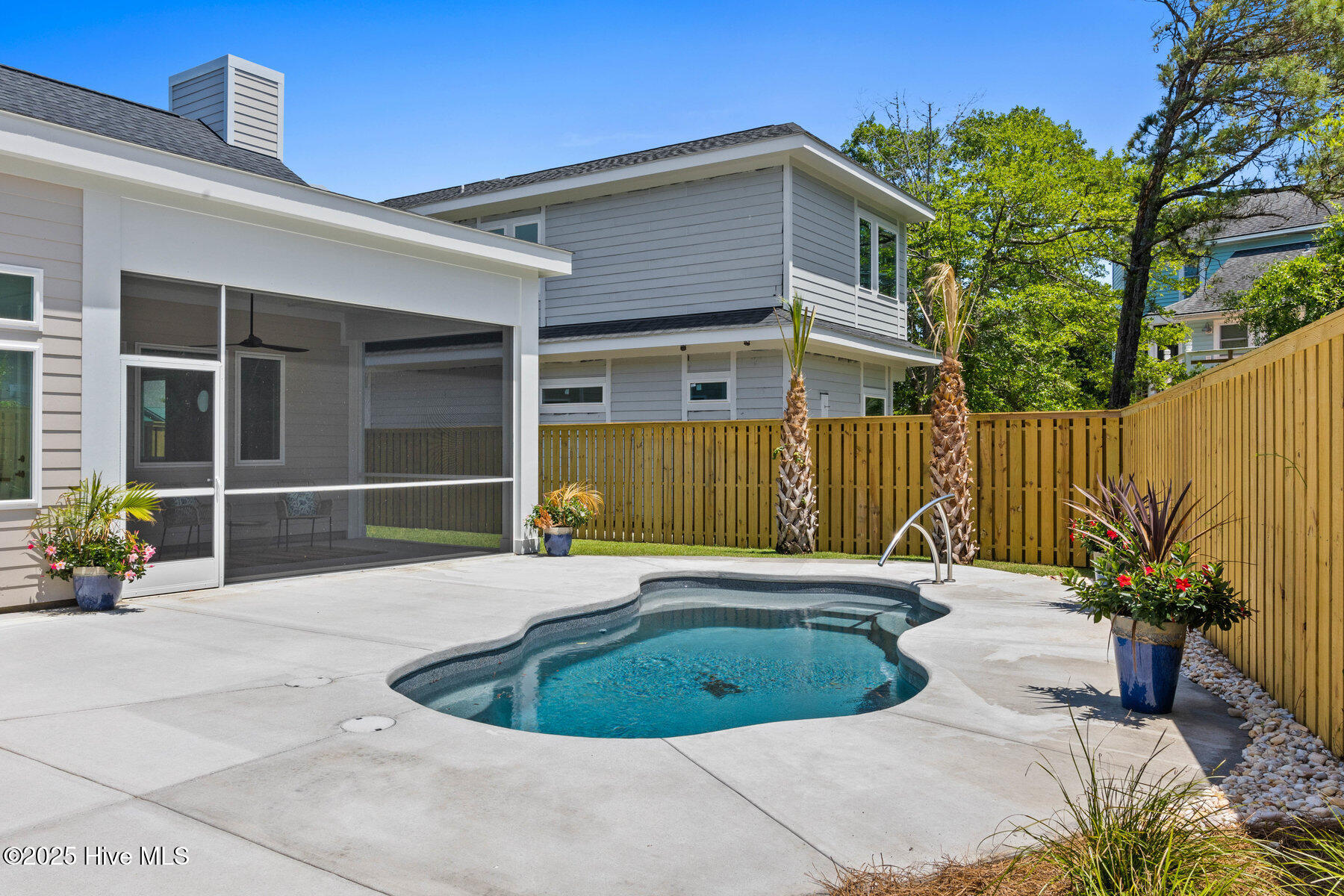 Carolina Beach, North Carolina, 28428, United States, 4 Bedrooms Bedrooms, ,6 BathroomsBathrooms,Residential,For Sale,1828584