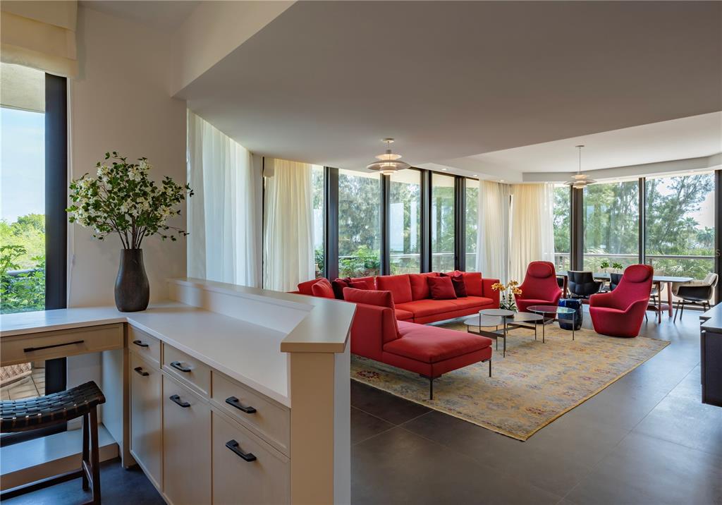 Longboat Key, Florida, 34228, United States, 3 Bedrooms Bedrooms, ,3 BathroomsBathrooms,Residential,For Sale,1989594