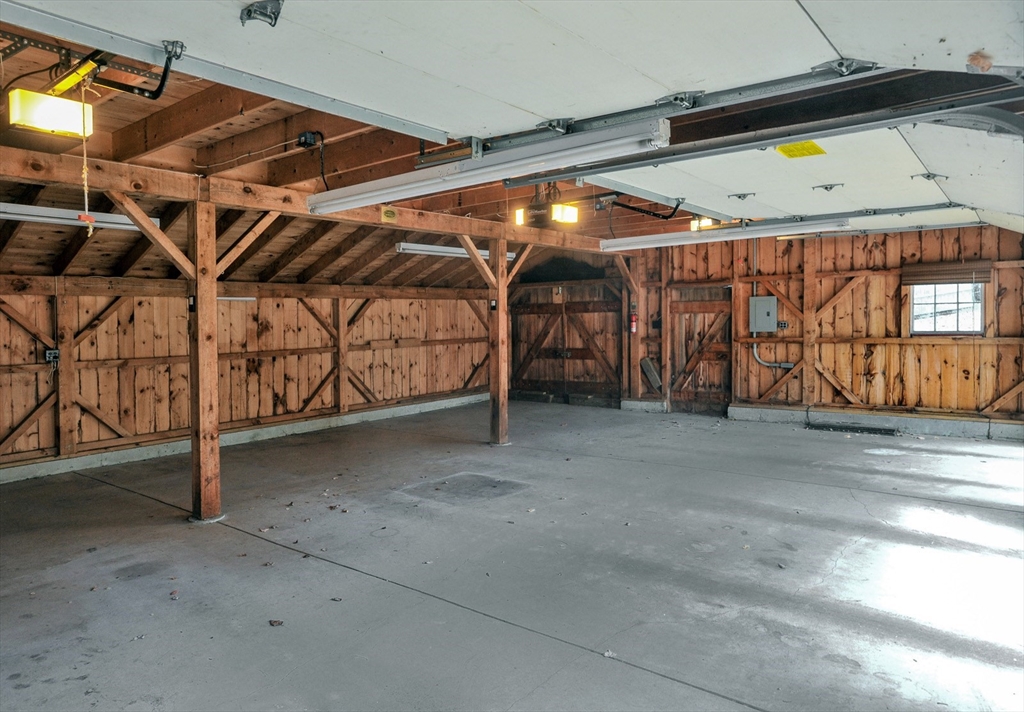 Hanson, Massachusetts, 02341, United States, 4 Bedrooms Bedrooms, ,2 BathroomsBathrooms,Residential,For Sale,2000773