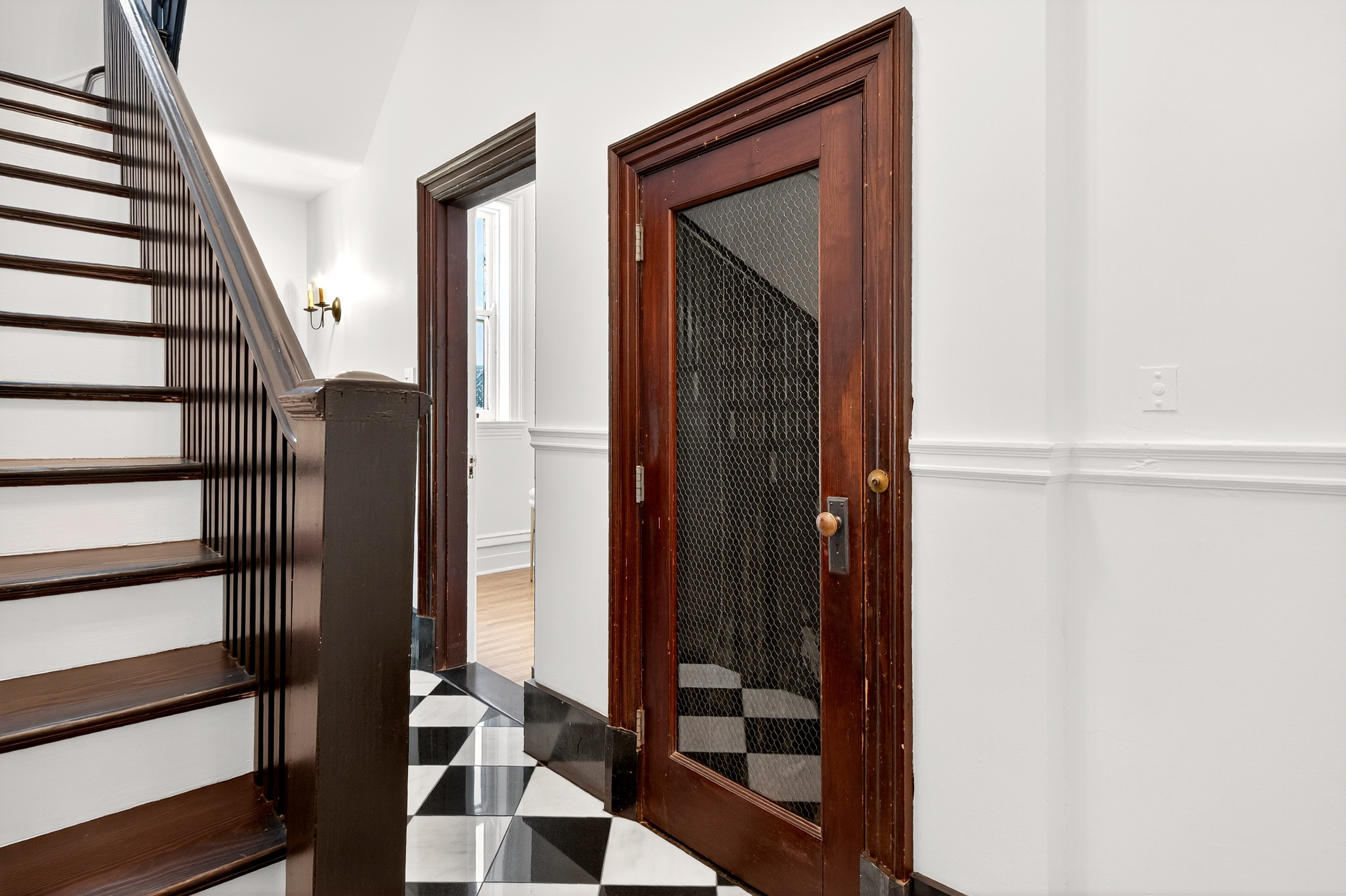  Enchanting Historic Residence in the Heart of Central West End - 物件實景