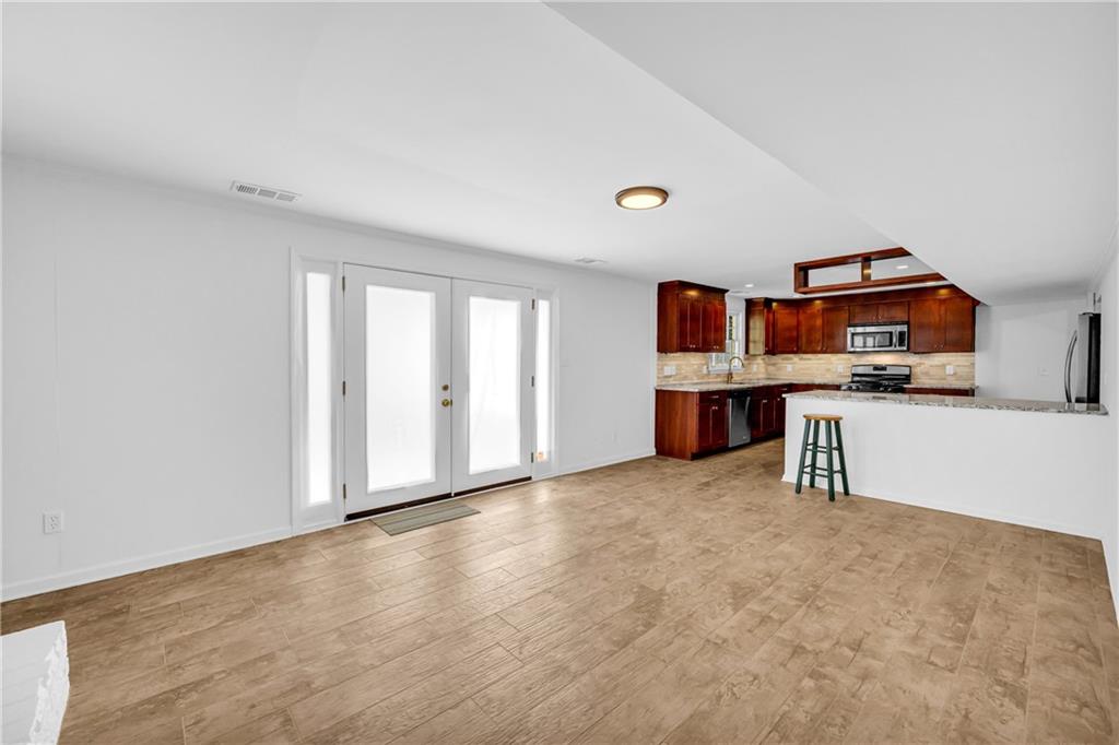 Dunwoody, Georgia, 30338, United States, 4 Bedrooms Bedrooms, ,3 BathroomsBathrooms,Residential,For Sale,1931149