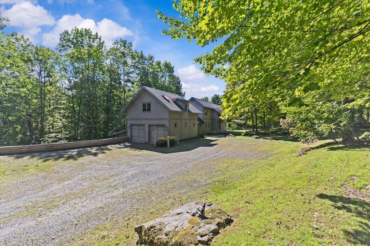 Stowe, Vermont, 05672, United States, 6 Bedrooms Bedrooms, ,3 BathroomsBathrooms,Residential,For Sale,1939476