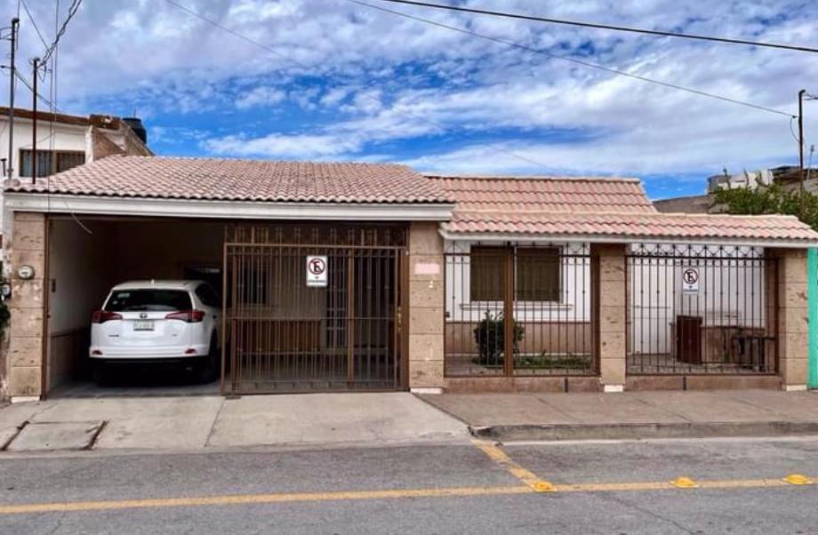 Rio Volga, Torreón, Coahuila de Zaragoza, 27010, Mexico, 5 Bedrooms Bedrooms, ,3 BathroomsBathrooms,Residential,For Sale,Rio Volga,1588778