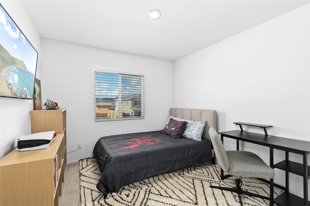 Winchester, California, 92596, United States, 5 Bedrooms Bedrooms, ,3 BathroomsBathrooms,Residential,For Sale,1986511