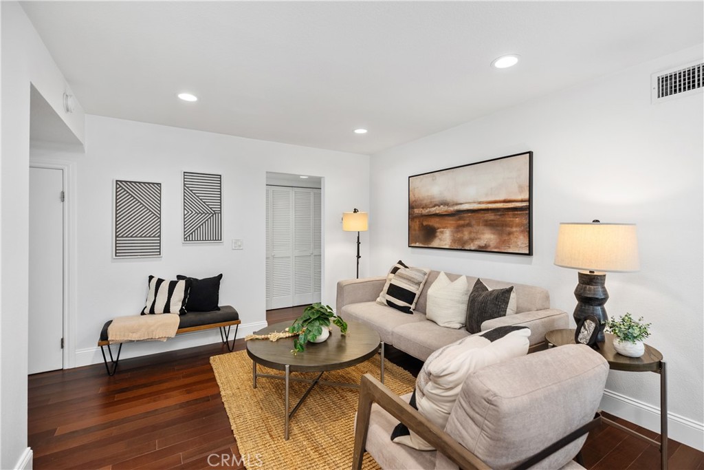 Laguna Niguel, California, 92677, United States, 3 Bedrooms Bedrooms, ,3 BathroomsBathrooms,Residential,For Sale,1985544