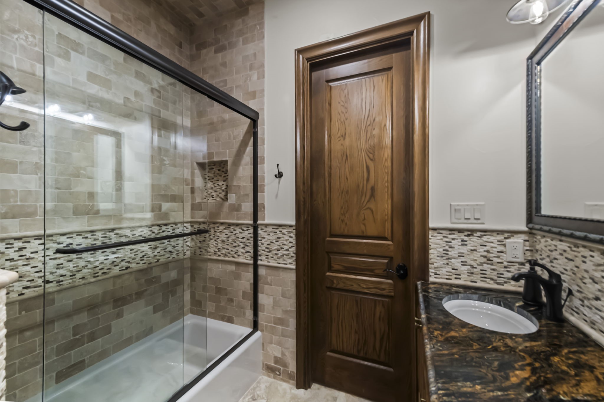 Possum Kingdom Lake, Texas, 76449, United States, 7 Bedrooms Bedrooms, ,6 BathroomsBathrooms,Residential,For Sale,2000867